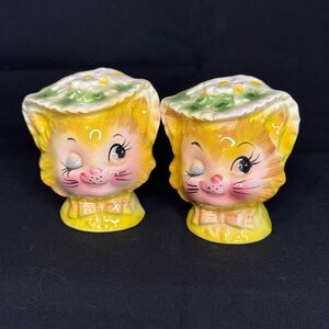 Vintage 1940s–1950s Winking Cat Ceramic Salt & Pepper Shakers